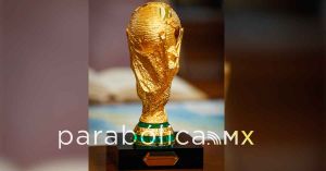 Ahonda crisis de Infantino en la FIFA: Figo pide dimisi&oacute;n y Jordania acusa chantaje