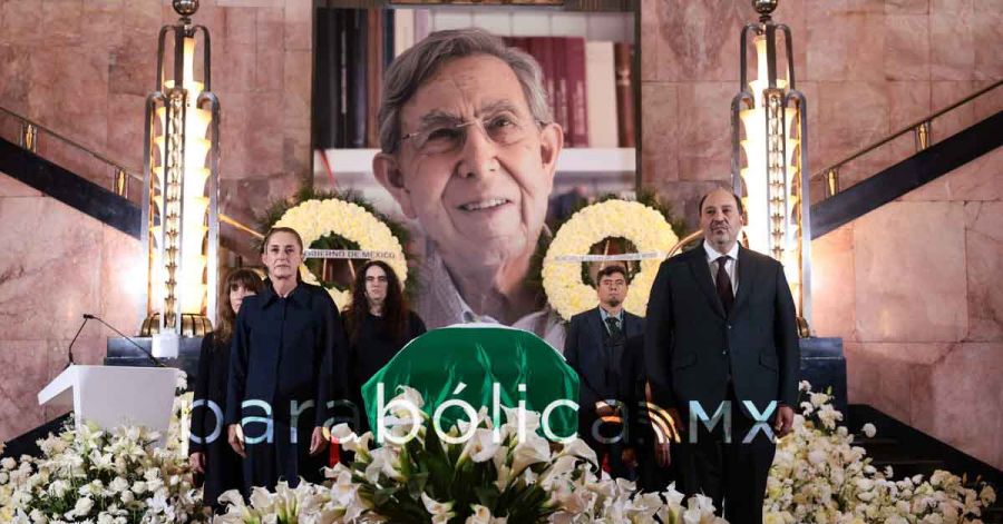 Propone Sheinbaum ingresar a Cuauht&eacute;moc C&aacute;rdenas en la Rotonda de las Personas Ilustres