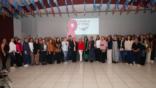 Encabeza DIF Cholula jornadas de prevenci&oacute;n del c&aacute;ncer de mama