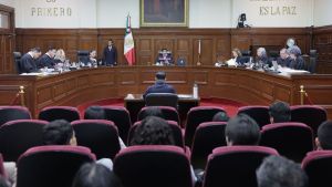 Resuelve la Corte: comida chatarra, tambi&eacute;n fuera de universidades