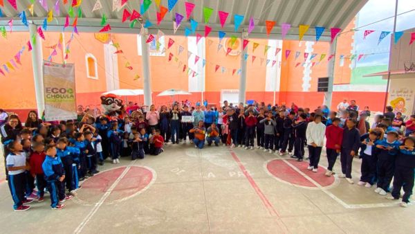 Premian Gobierno de Cholula y OOSL esfuerzo acad&eacute;mico en Acuexcomac