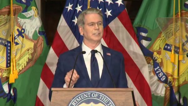 Arranca Estados Unidos su operaci&oacute;n contra la econom&iacute;a iran&iacute;
