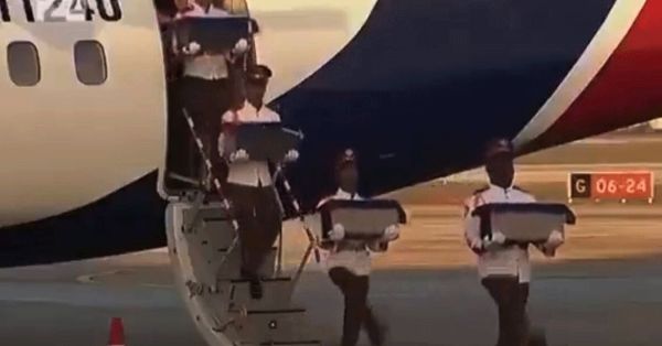 Arriban a Cuba restos y militares heridos de ataques de EU a Venezuela