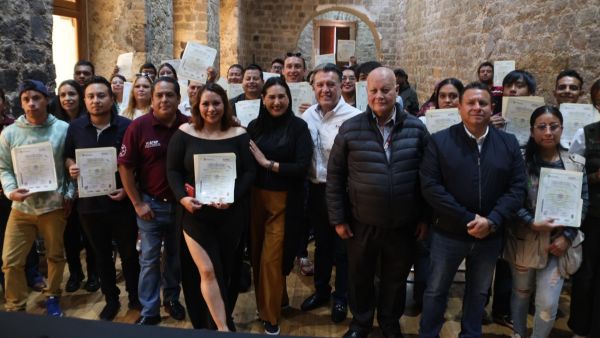 Entrega Zacatl&aacute;n certificados a anfitriones tur&iacute;sticos