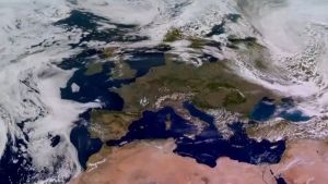 Azota ola de calor a Europa; rompe marcas hist&oacute;ricas