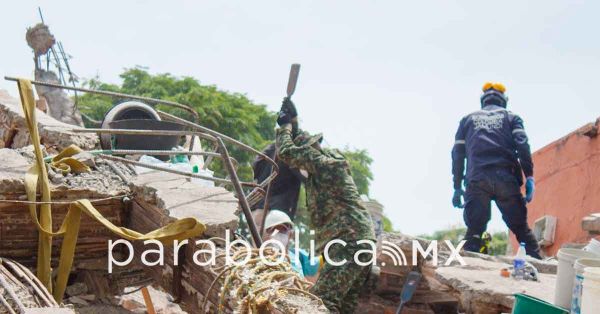 Solicit&oacute; Colombia otra acreditaci&oacute;n a rescatistas mexicanos: Sheinbaum