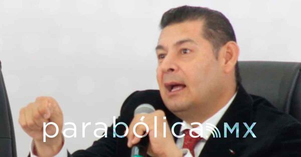 Llama Armenta a limpiar la Fiscal&iacute;a y el Poder Judicial