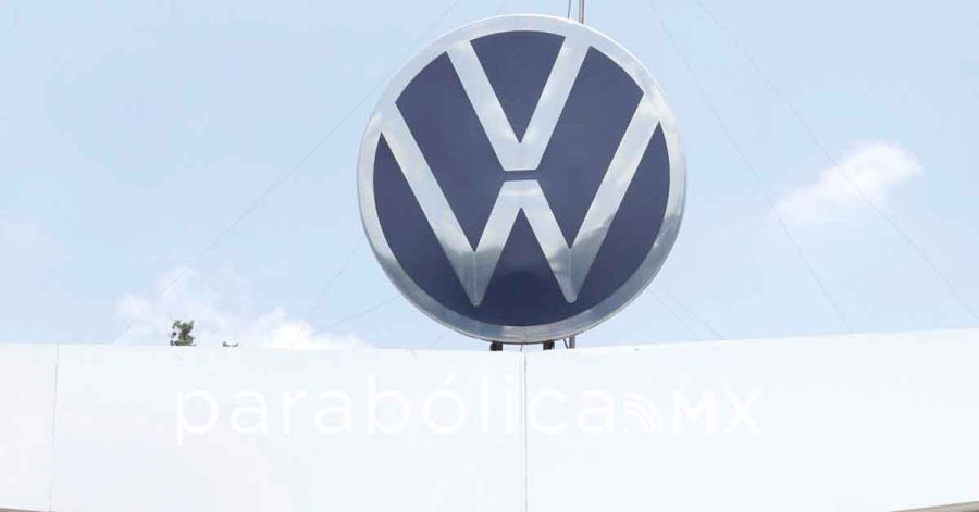 Ofrece Armenta mediaci&oacute;n para destrabar negociaci&oacute;n en Volkswagen