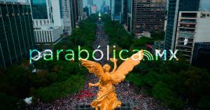 Celebra un mill&oacute;n de personas el triunfo de M&eacute;xico en Paseo de la Reforma