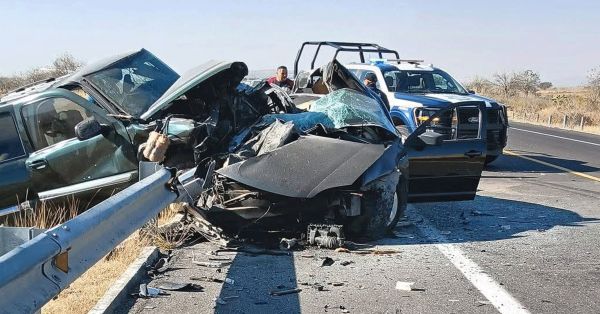 Accidente en la Siglo XXI deja 4 muertos