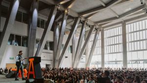 Recibe An&aacute;huac Puebla a mil 200 estudiantes de nuevo ingreso