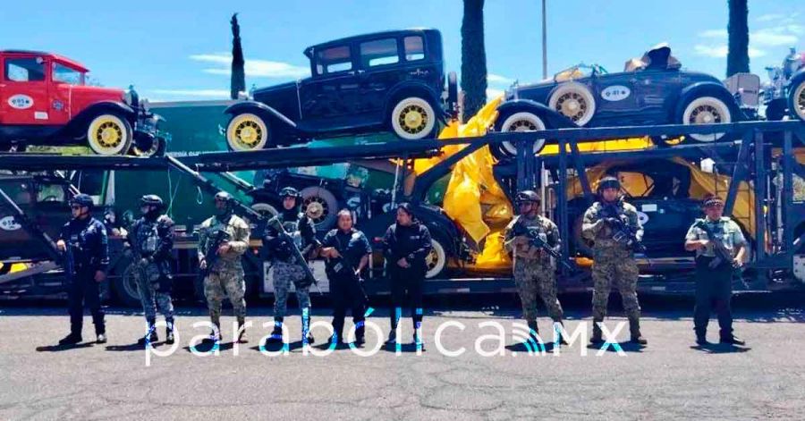 Recuperan SSP y Fuerzas federales nodriza con veh&iacute;culos de colecci&oacute;n en Tecamachalco