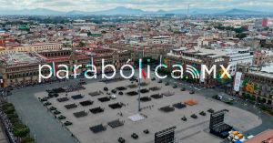 Desfile C&iacute;vico Militar por el 216 Aniversario de la Independencia en la Ciudad de M&eacute;xico