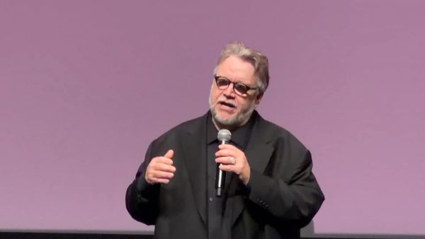 Ovacionan de pie a Guillermo del Toro en Festival de Cannes