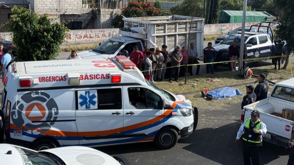 Atropella y mata automovilista a trabajador de San Andr&eacute;s