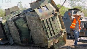 Destruye FGR 25 veh&iacute;culos con blindaje artesanal en Tamaulipas