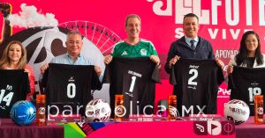 Se transmitir&aacute;n 50 partidos del Mundial en el Z&oacute;calo de Puebla capital: Pepe Chedraui