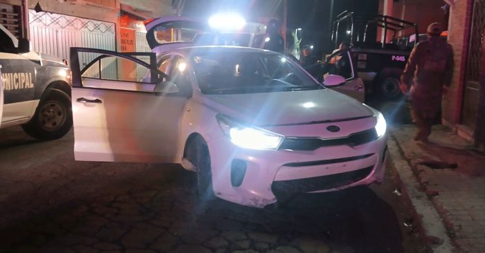 Detienen polic&iacute;as de San Pedro Cholula a var&oacute;n acusado de agredir a elementos de seguridad