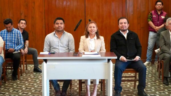 Titular de Infraestructura de SPCH comparece ante Cabildo