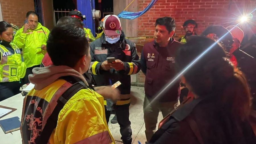 Fallecen 10 personas por explosi&oacute;n de pirotecnia en Temascalcingo