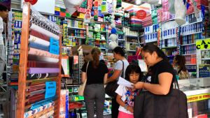 &iexcl;Terminan las vacaciones! Alistan el regreso a clases en el pa&iacute;s