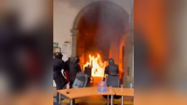 Protesta por el agua en Guadalajara termina en actos vand&aacute;licos