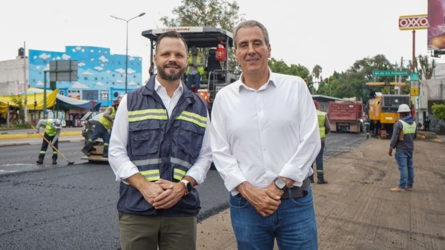 Supervisan el Tren de Pavimentaci&oacute;n en bulevar H&eacute;roes del 5 de Mayo