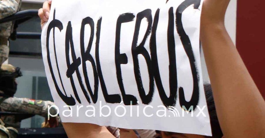 Anuncia Garc&iacute;a Parra m&aacute;s asambleas vecinales por el Cableb&uacute;s ante protestas