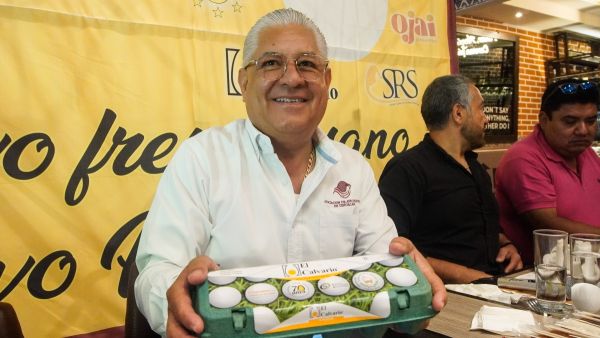Exhortan avicultores a consumir huevo mexicano en vez del gringo