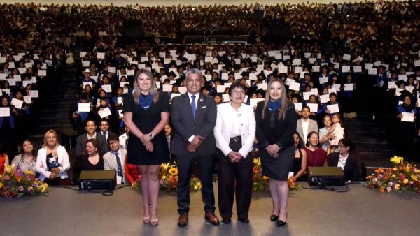 Encabeza rectora BUAP graduaci&oacute;n de preparatorias regionales
