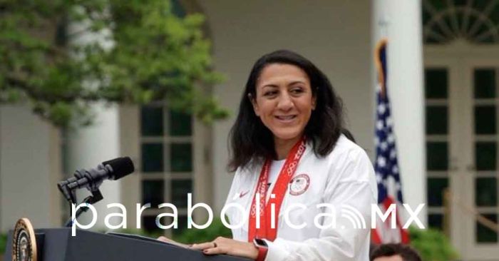 M&aacute;s all&aacute; del podio