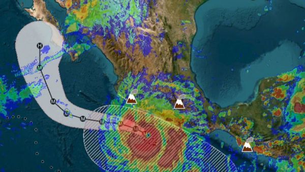 Bordea hurac&aacute;n Polo las costas del Pac&iacute;fico como categor&iacute;a 5