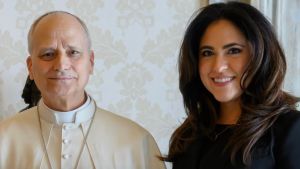 Nombra Papa a mexicana en comunicaci&oacute;n del Vaticano