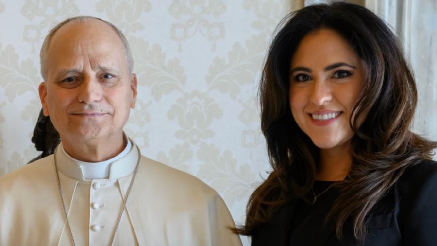 Nombra Papa a mexicana en comunicaci&oacute;n del Vaticano