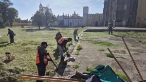 Intensifican labores de mantenimiento urbano en San Pedro Cholula