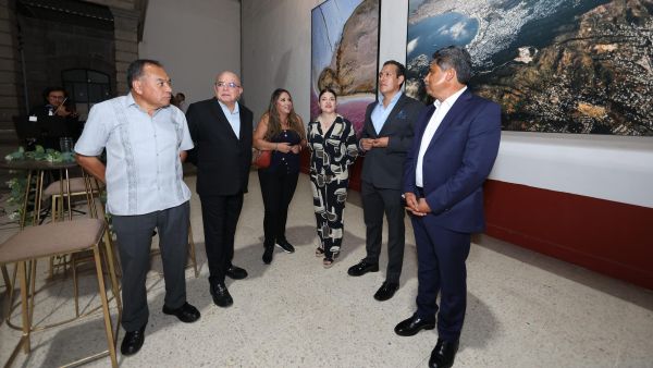 Inaugura Bety S&aacute;nchez la exposici&oacute;n &ldquo;Patrimonio&rdquo; de Santiago Arau en Zacatl&aacute;n