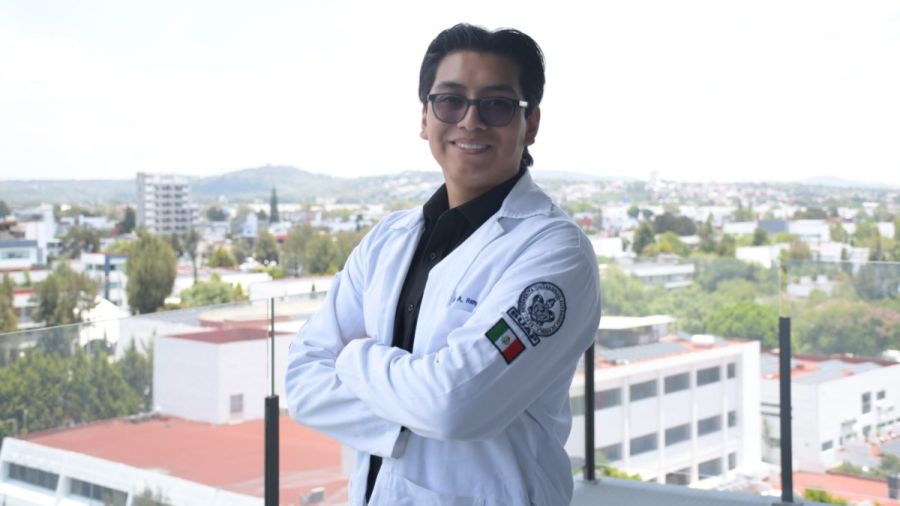 Seleccionan a egresado BUAP para participar en IASP 2026