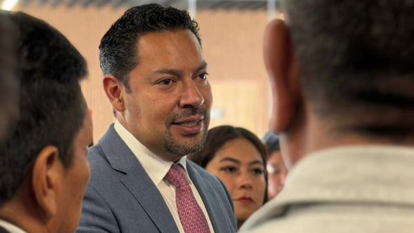 Revela Andr&eacute;s Villegas que las y los presidentes auxiliares en Puebla carecen de un sueldo fijo