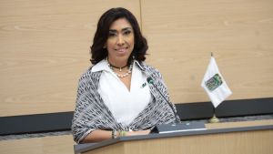 Proponen incorporar el acecho como forma de violencia contra mujeres