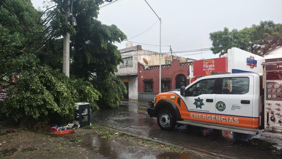Atiende Gobierno de la Ciudad incidencias por lluvias