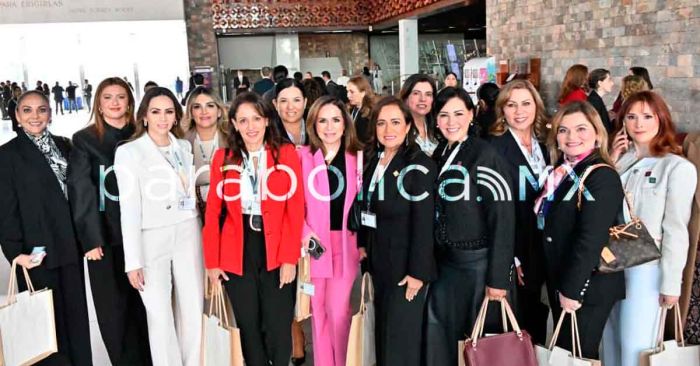 Nombra Sheinbaum a Bety Camacho Coordinadora del Consejo Promotor de Inversi&oacute;n de Puebla