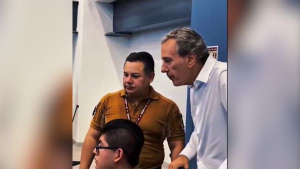 Pepe Chedraui da seguimiento a labores de videovigilancia desde el DGERI