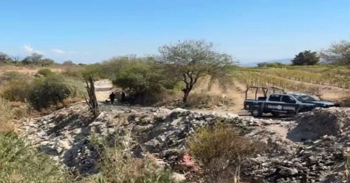 Hallan cad&aacute;ver en camino de Zinacatepec