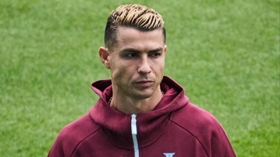 Explota vestidor de Portugal por salida repentina de CR7