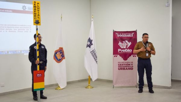 Refuerza Gobierno municipal implementaci&oacute;n de sem&aacute;foros pluviales
