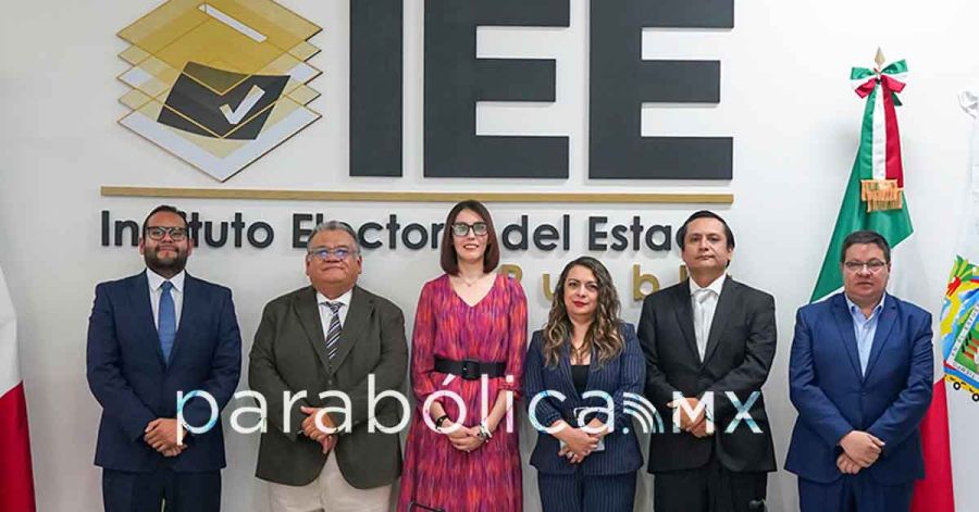 Asume Mariana Ceballos la presidencia interina del IEE