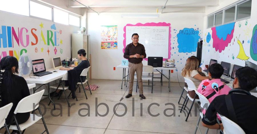 Habilita DIF Puebla Capital inscripciones para que adolescentes ingresen a la Prepa H&iacute;brida