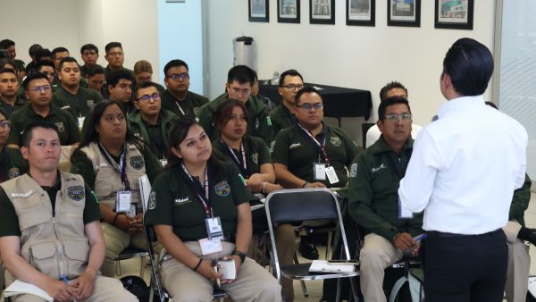 Capacita FGE a Agentes de Proximidad Vial con formaci&oacute;n especializada