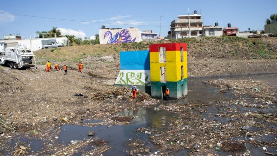 Realiza Gobierno de la Ciudad jornada de limpieza en Puente Negro