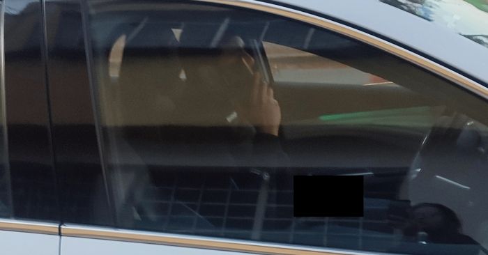 Exhiben a acosador de mujeres en Puebla; conduce una camioneta BYD